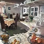 Cgh L'ecrin Du Val Claret Hotel