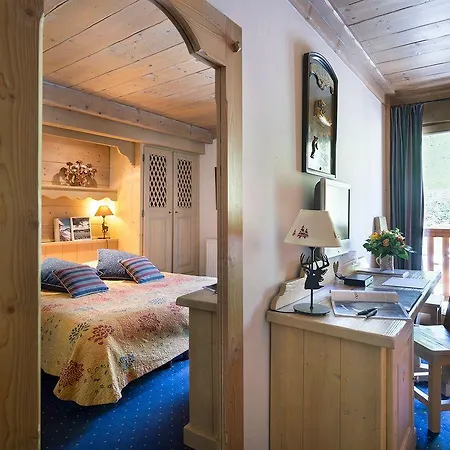 Cgh L'ecrin Du Val Claret מלון 4*