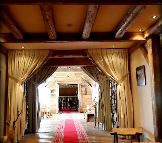 Cgh L'ecrin Du Val Claret Szálloda 4*