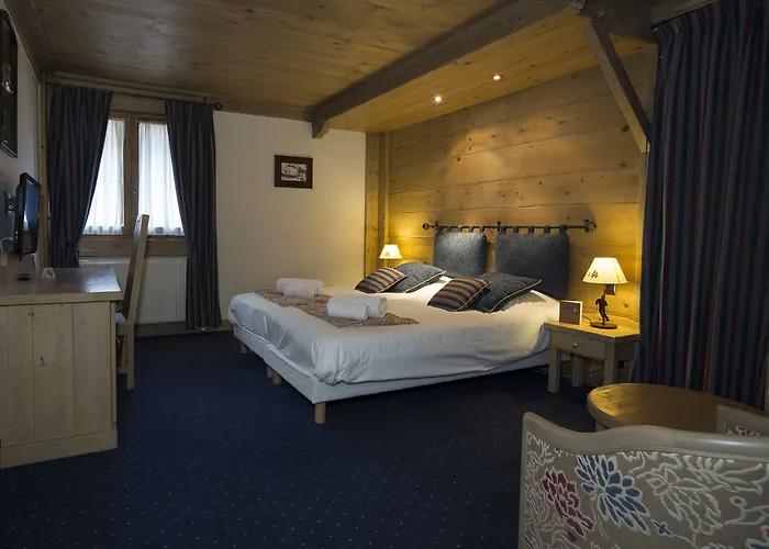 Cgh L'ecrin Du Val Claret Hotell